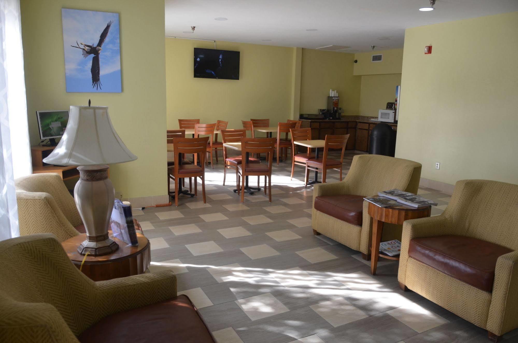 Eagles Nest Inn Statesboro Buitenkant foto