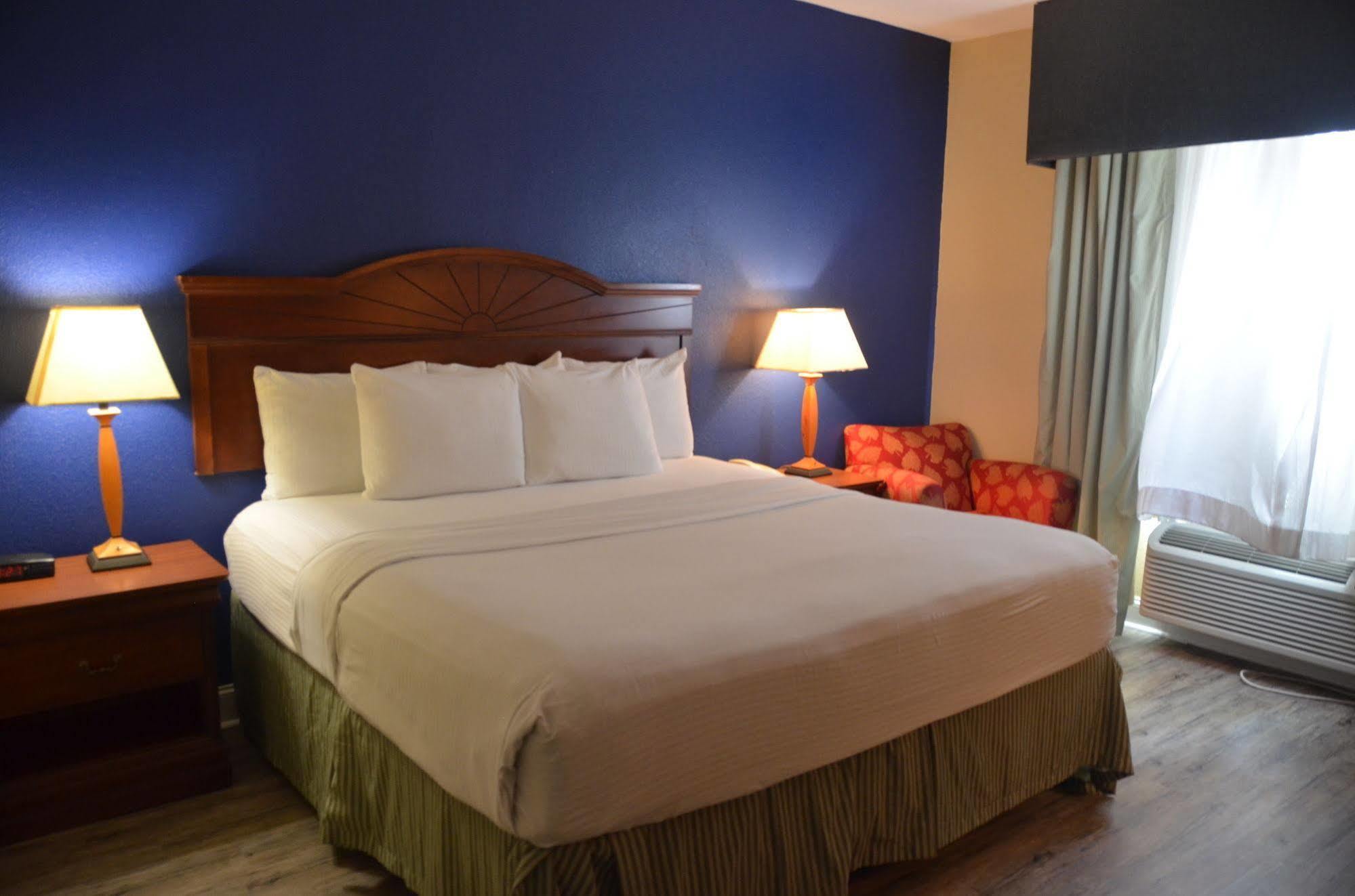 Eagles Nest Inn Statesboro Buitenkant foto