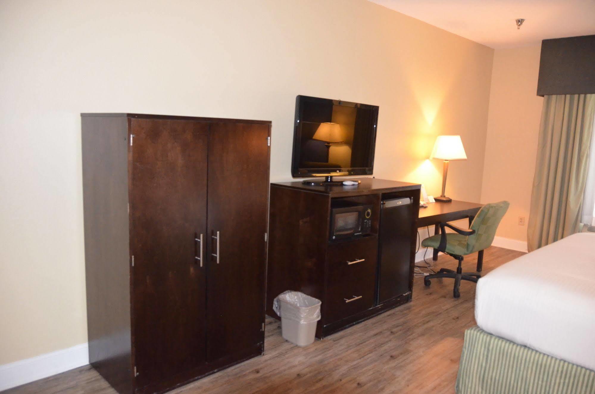 Eagles Nest Inn Statesboro Buitenkant foto