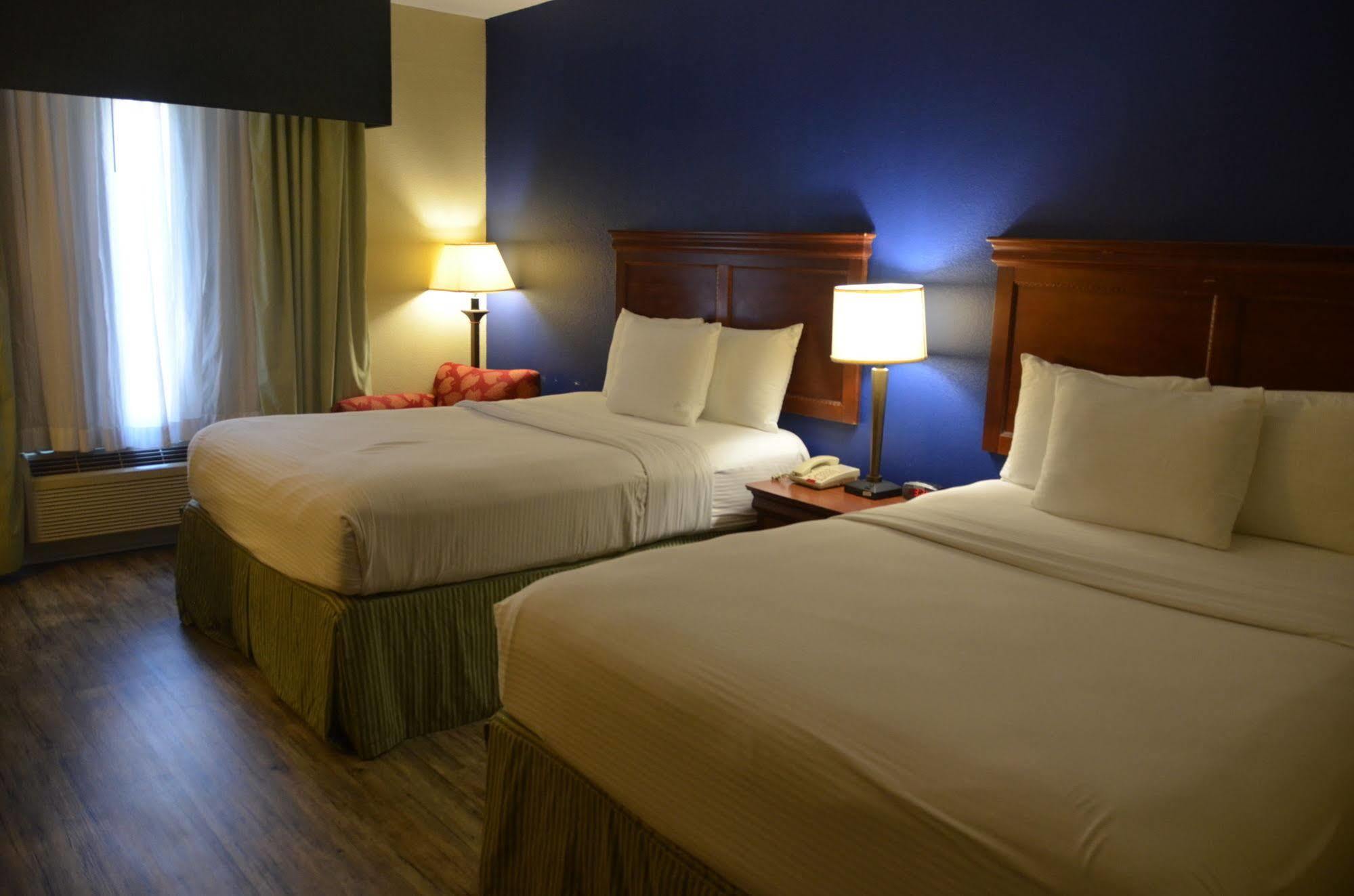 Eagles Nest Inn Statesboro Buitenkant foto